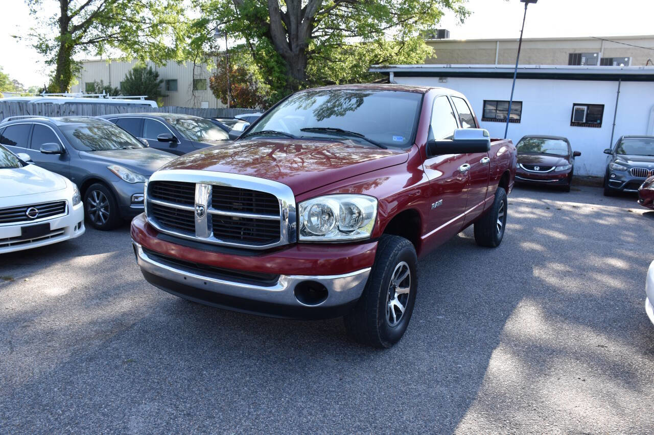 Used 2008 Dodge Ram 1500 Truck ST AWD/4WD image 2