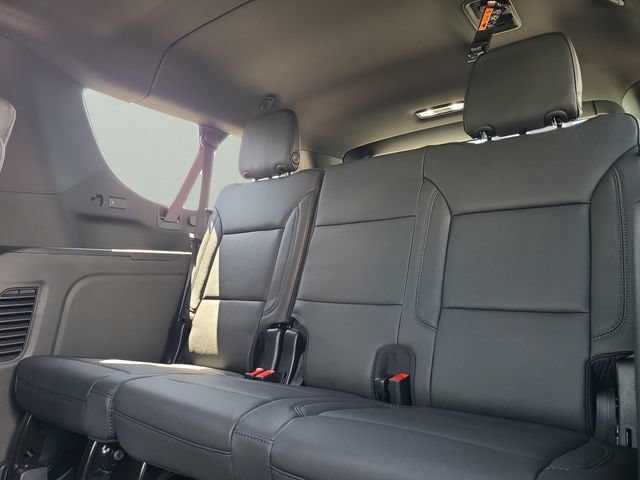 New 2026 Chevrolet Suburban LT w/ Comfort Package RWD image 15