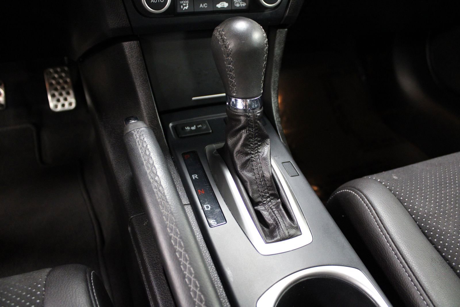 Used 2017 Acura ILX w/ Technology Plus & A-SPEC image 33