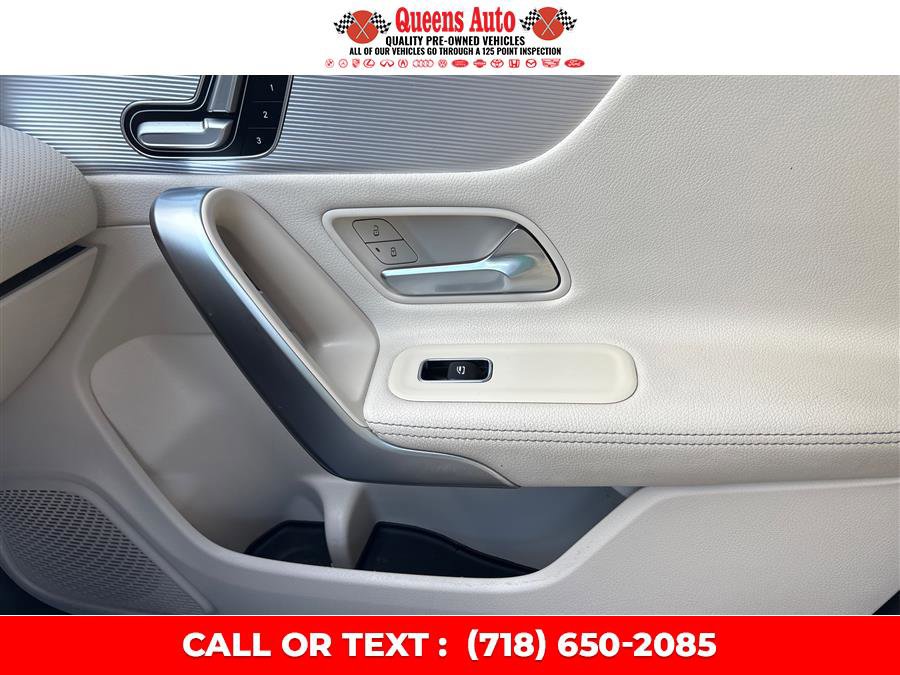 Used 2021 Mercedes-Benz CLA 250 w/ Premium Package image 24