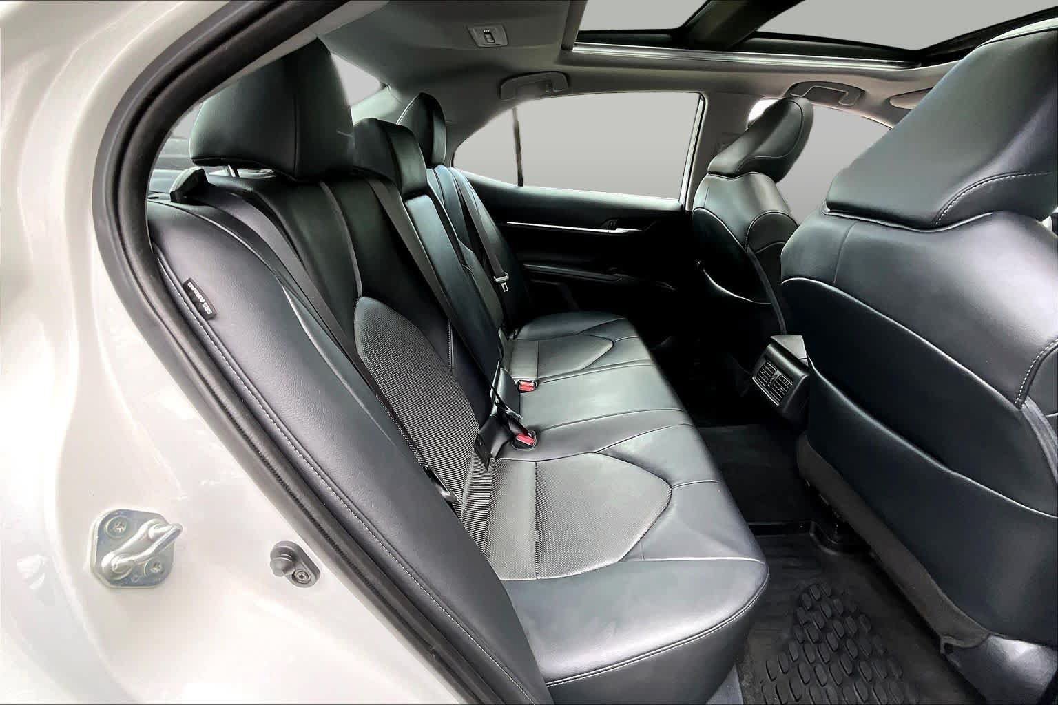 Certified 2022 Toyota Camry XLE AWD/4WD image 19