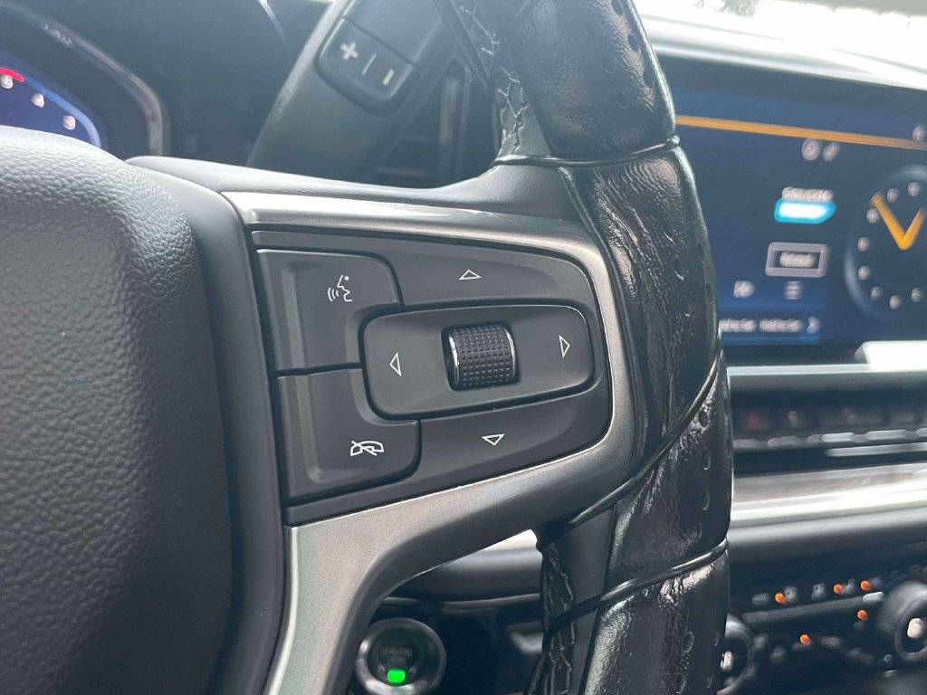 Used 2024 Chevrolet Silverado 3500 LTZ w/ LTZ Convenience Package AWD/4WD image 22