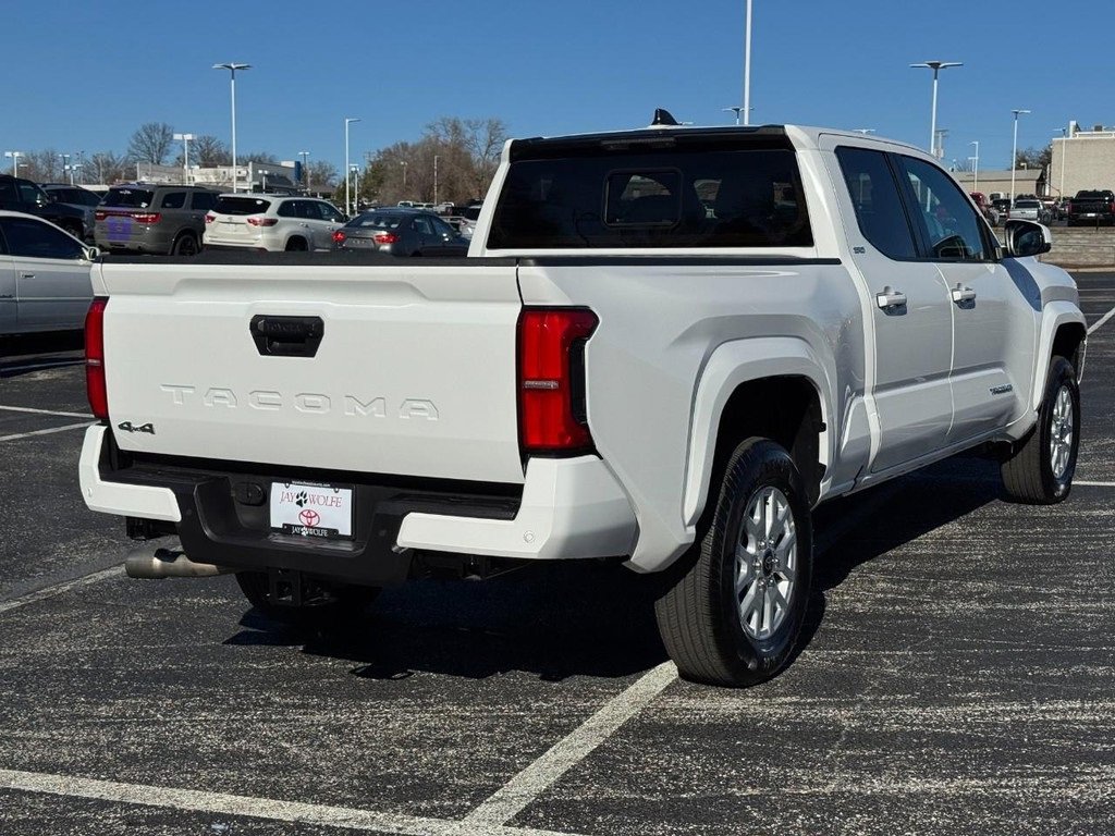 Certified 2025 Toyota Tacoma SR5 image 3