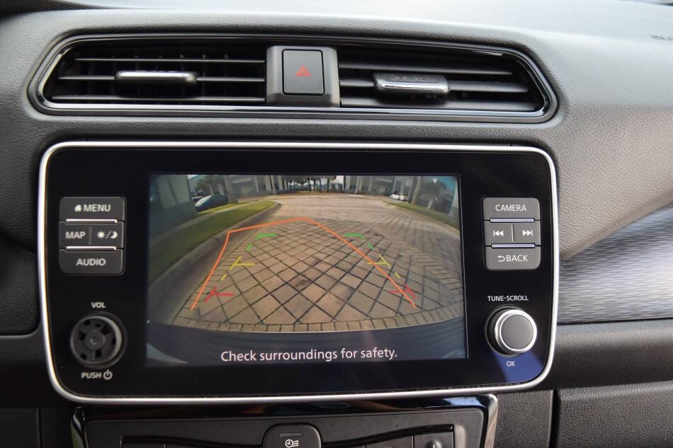 Used 2022 Nissan Leaf SV image 62