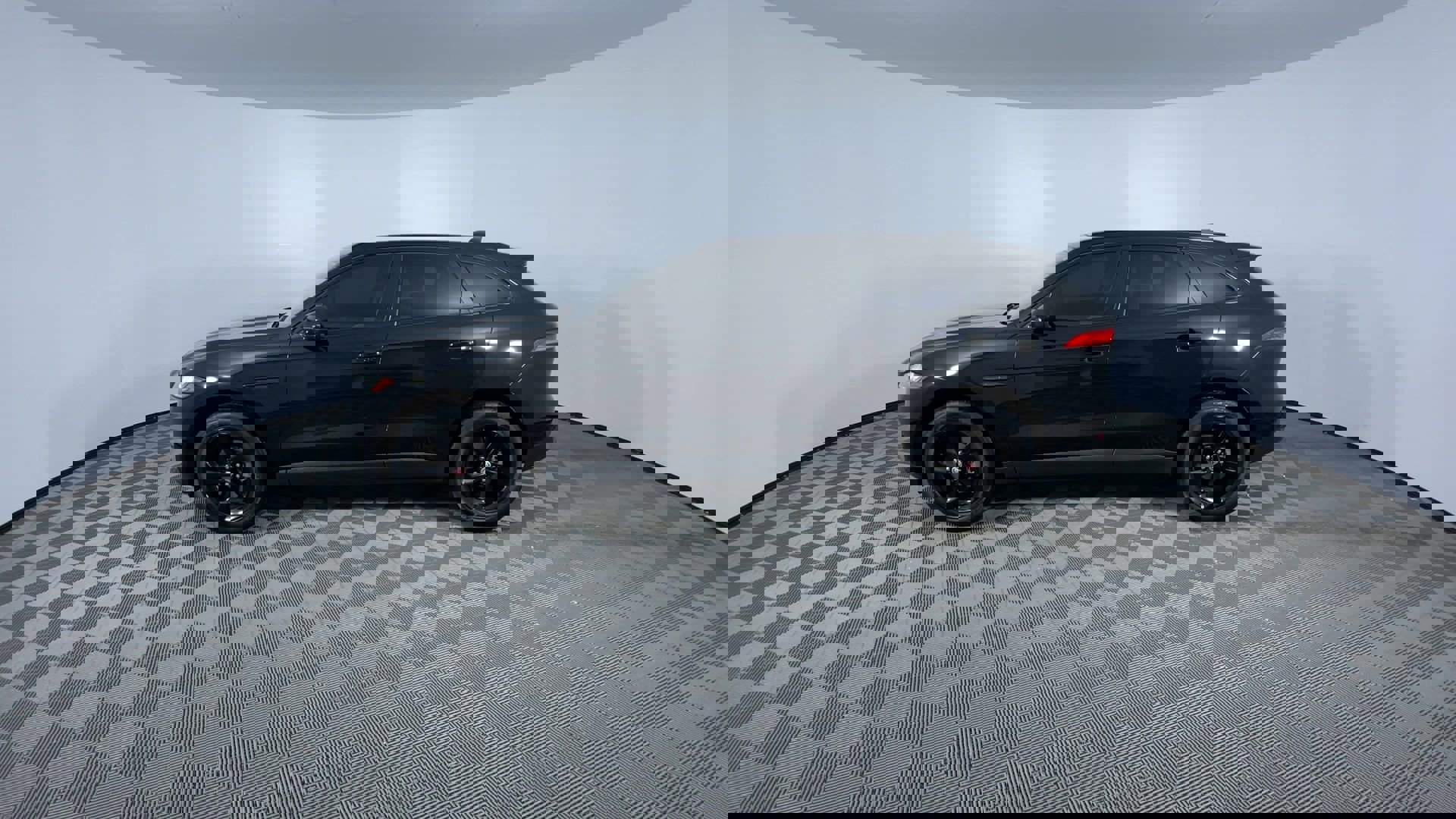 Used 2020 Jaguar F-PACE Prestige image 6