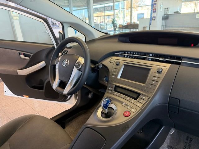 Used 2013 Toyota Prius Two image 23