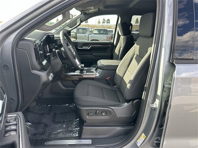 New 2026 GMC Sierra 1500 Elevation w/ LPO, Elevation Black Package image 21