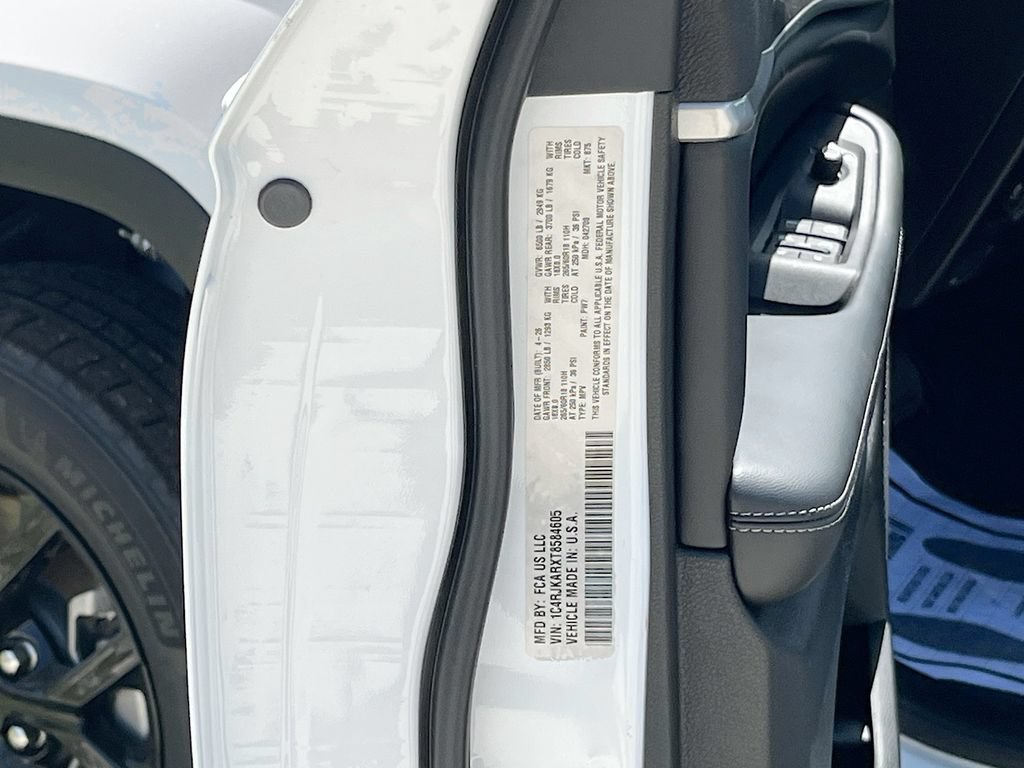 New 2026 Jeep Grand Cherokee L 4WD image 32