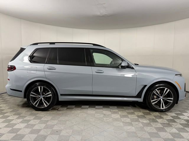 Used 2023 BMW X7 xDrive40i w/ Executive Package AWD/4WD image 8