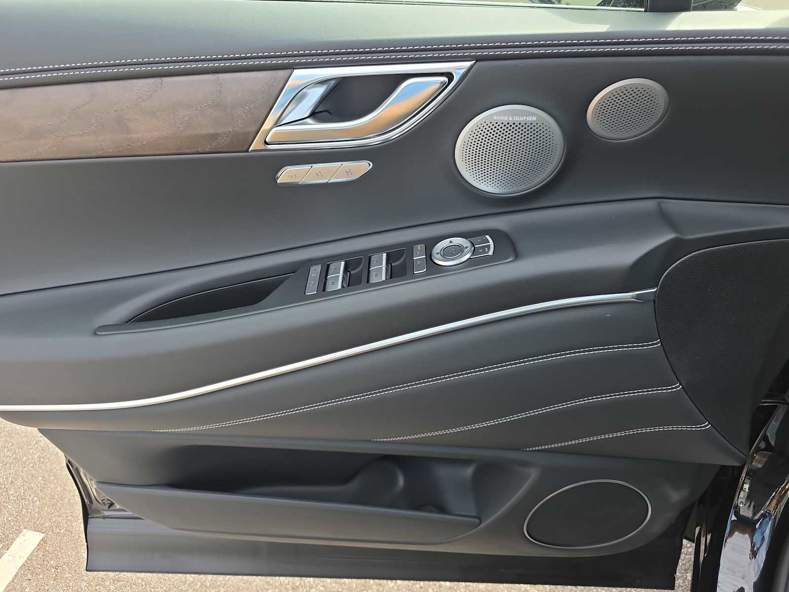 New 2026 Genesis GV80 2.5T Advanced image 15