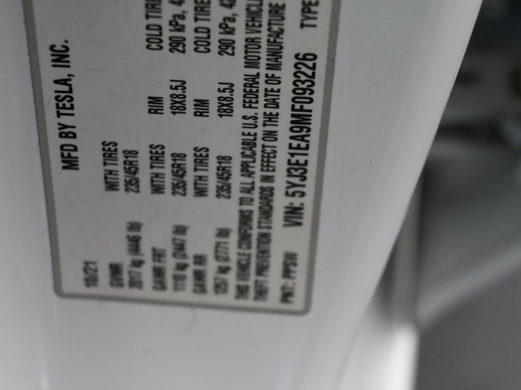 Used 2021 Tesla Model 3 Standard Range Plus image 18