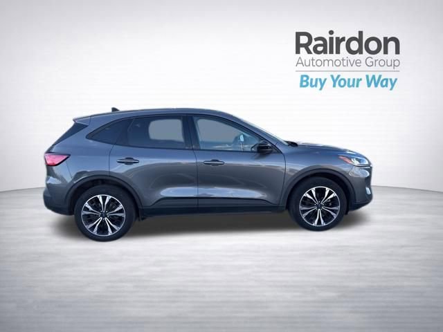 Used 2022 Ford Escape SEL w/ SEL Stealth AWD Package image 9