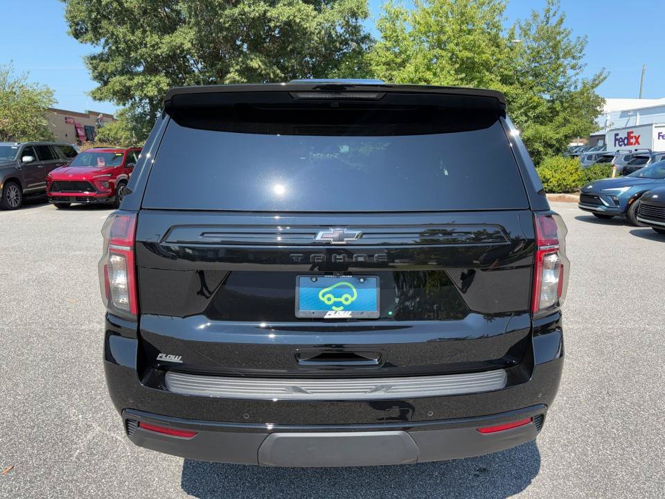 Certified 2023 Chevrolet Tahoe Z71 w/ Luxury Package AWD/4WD image 15