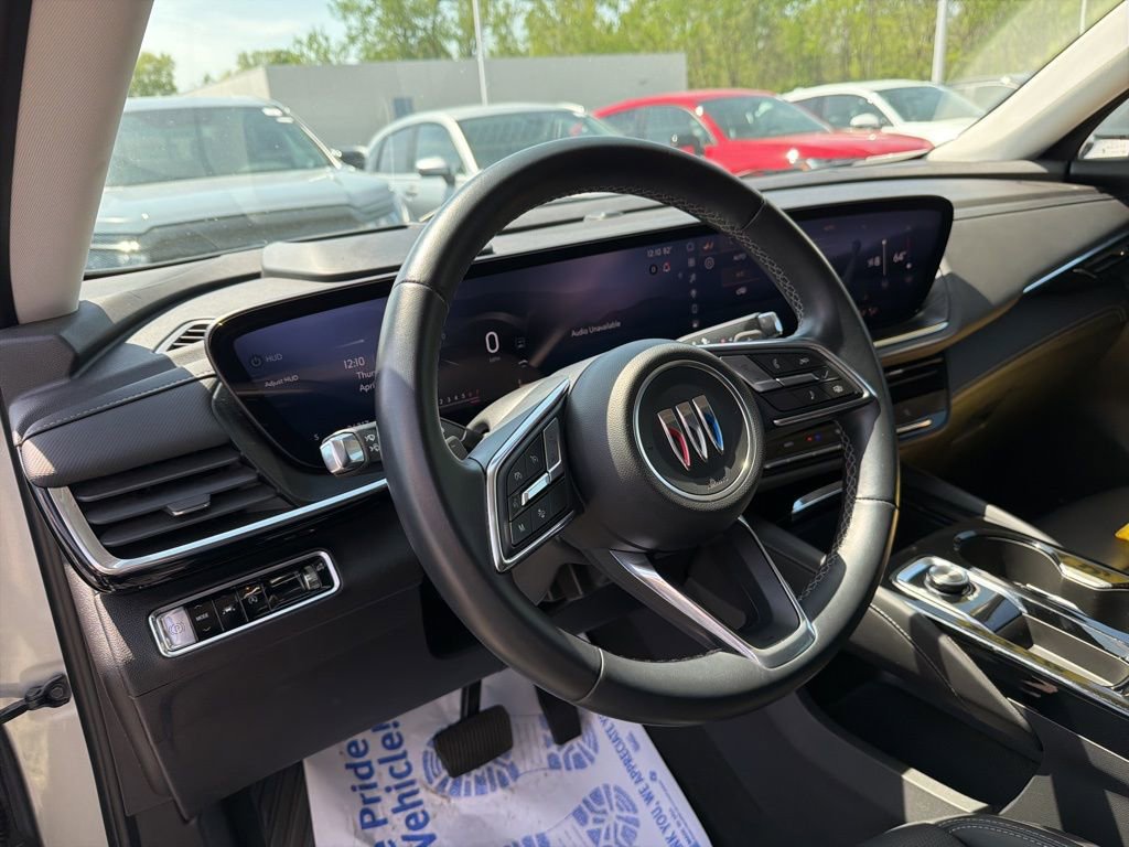 Used 2024 Buick Envision Preferred AWD/4WD image 18