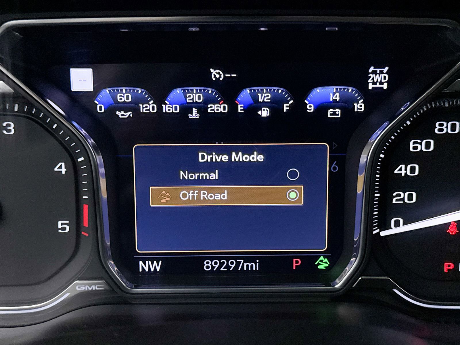 Used 2021 GMC Sierra 2500 AT4 w/ AT4 Premium Plus Package image 11