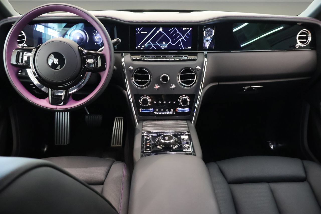 New 2026 Rolls-Royce Cullinan AWD/4WD image 4