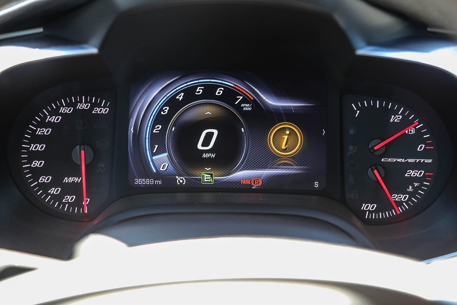 Used 2015 Chevrolet Corvette Stingray Coupe w/ 2LT Preferred Equipment Group image 6