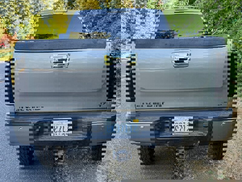 Used 2007 Chevrolet Silverado 3500 LTZ w/ Suspension Package, Off-Road image 5