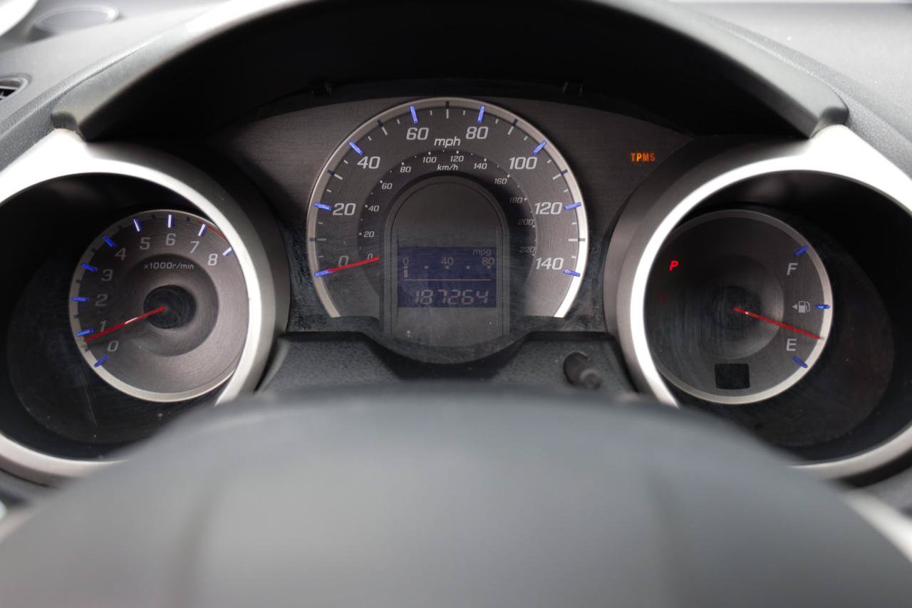 Used 2010 Honda Fit Sport image 27