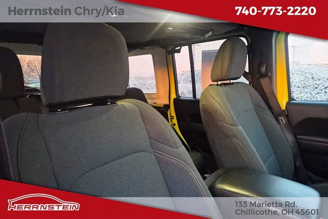 Used 2024 Jeep Wrangler Willys image 27