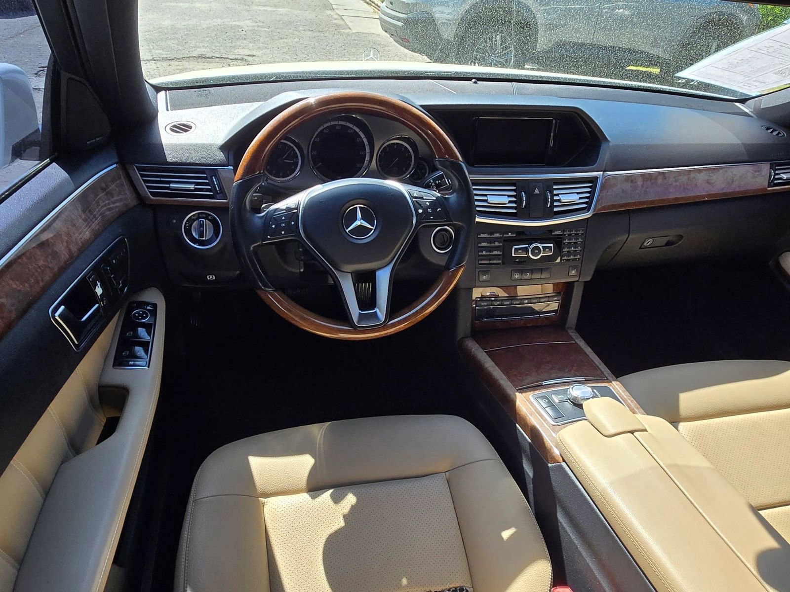 Used 2013 Mercedes-Benz E 350 Sedan image 5