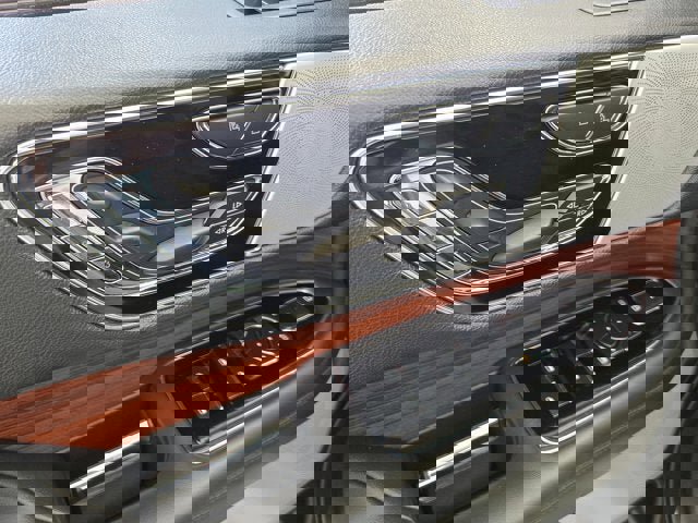 Used 2024 Lincoln Navigator L Reserve w/ Equipment Group 201A image 22