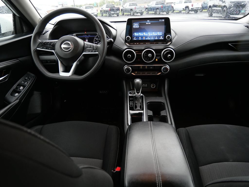 Used 2024 Nissan Sentra SV FWD image 19