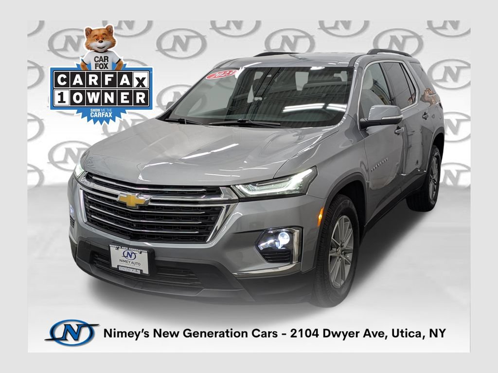 Used 2023 Chevrolet Traverse LT w/ Rear Camera Mirror Package