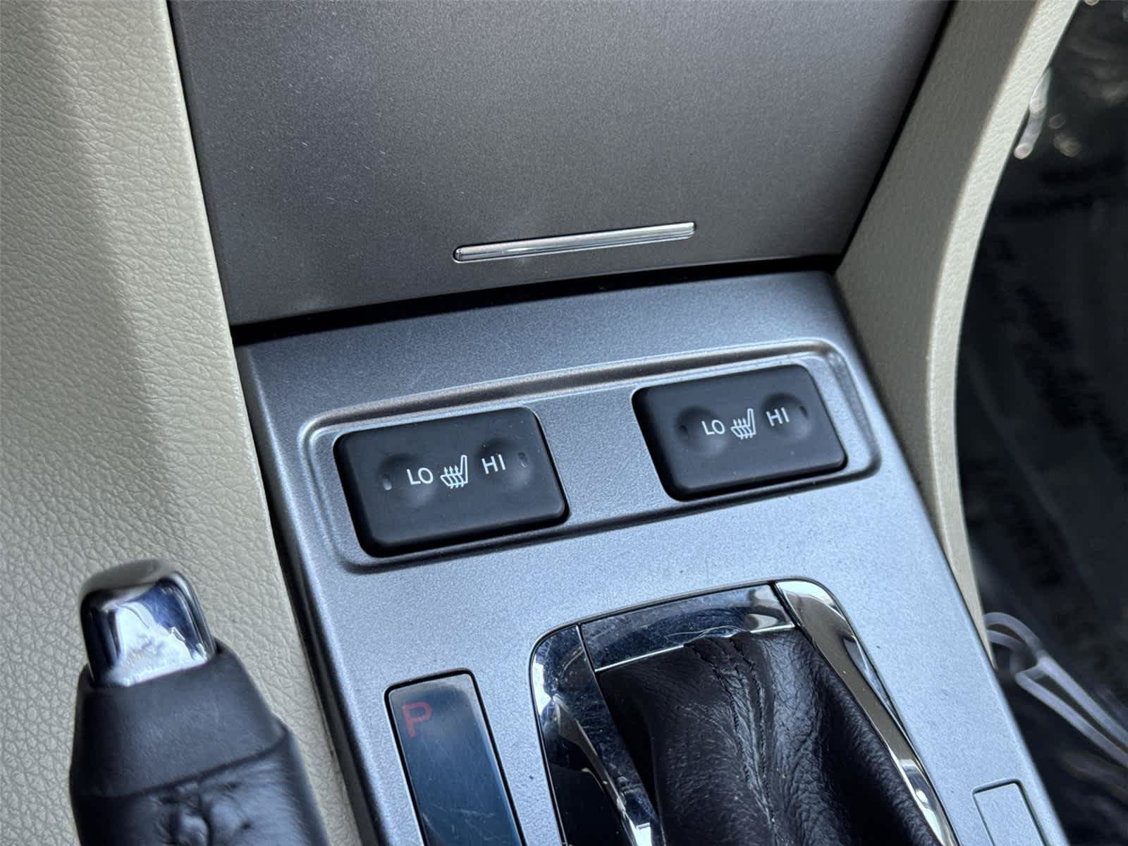 Used 2015 Acura ILX w/ Technology Package FWD image 37
