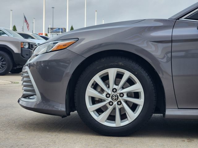 Certified 2022 Toyota Camry LE image 8