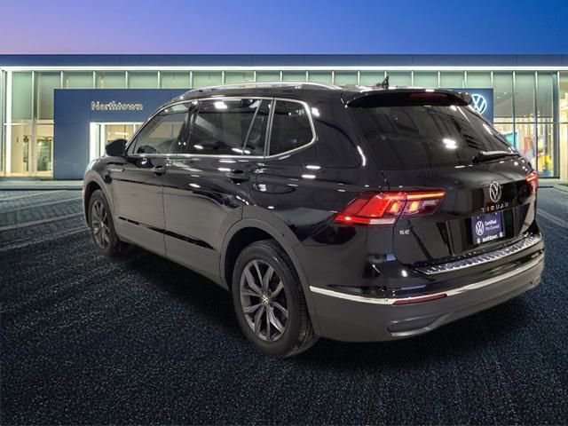 Certified 2023 Volkswagen Tiguan SE w/ Panoramic Sunroof Package image 16
