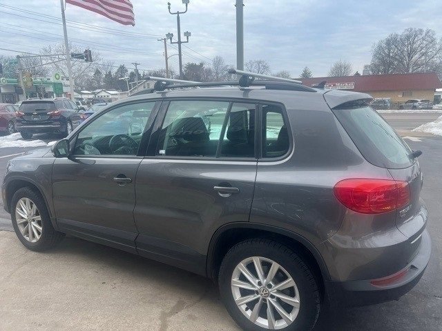 Used 2018 Volkswagen Tiguan Limited w/ Premium Package image 5