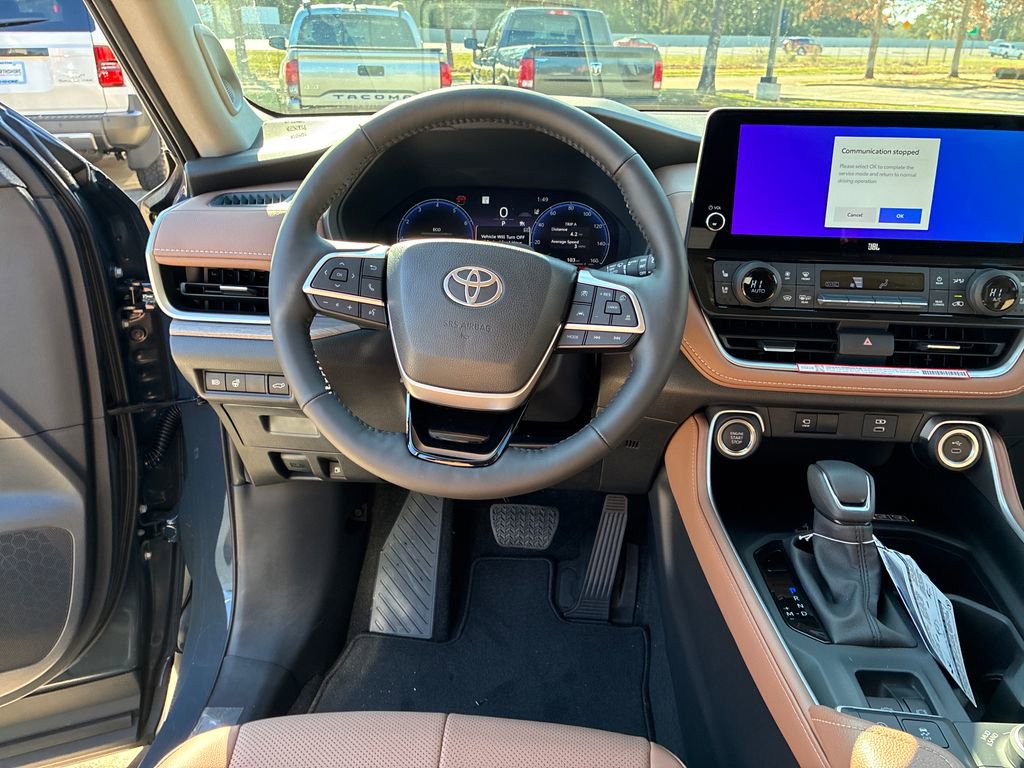 New 2026 Toyota Grand Highlander Platinum image 21