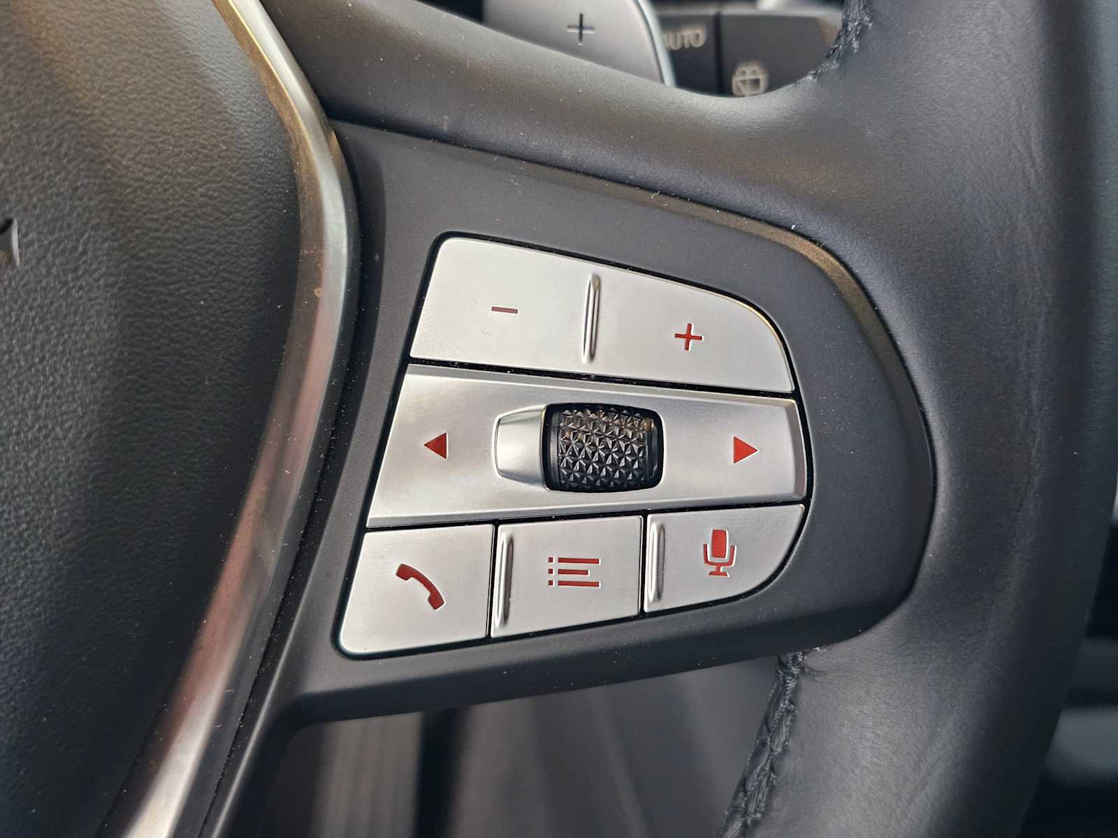 Used 2024 BMW X3 sDrive30i w/ Convenience Package w/ZPA image 28