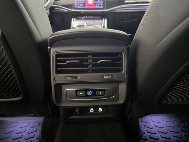 Used 2025 Audi Q7 2.0T Premium image 28