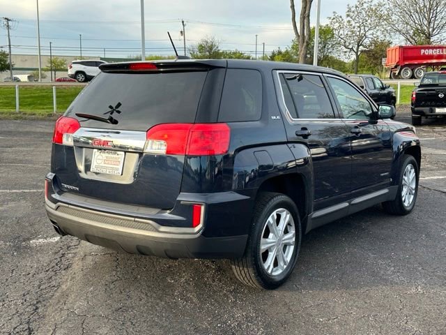 Used 2017 GMC Terrain SLE FWD image 3