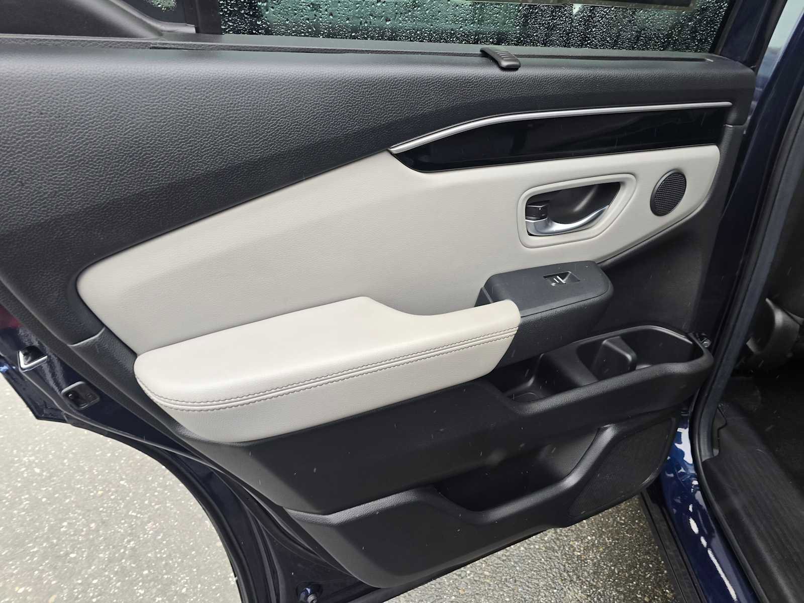 Used 2025 Honda Pilot EX-L image 20