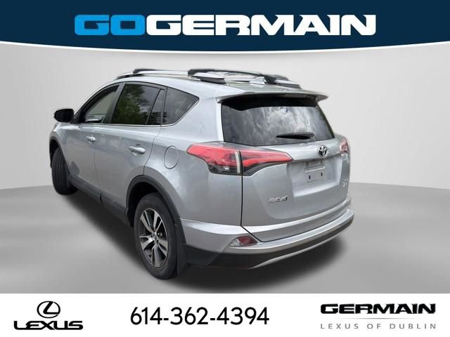 Used 2018 Toyota RAV4 XLE AWD/4WD image 8