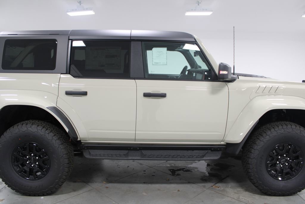 New 2025 Ford Bronco Raptor image 10