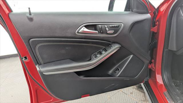 Used 2018 Mercedes-Benz GLA 250 4MATIC image 13