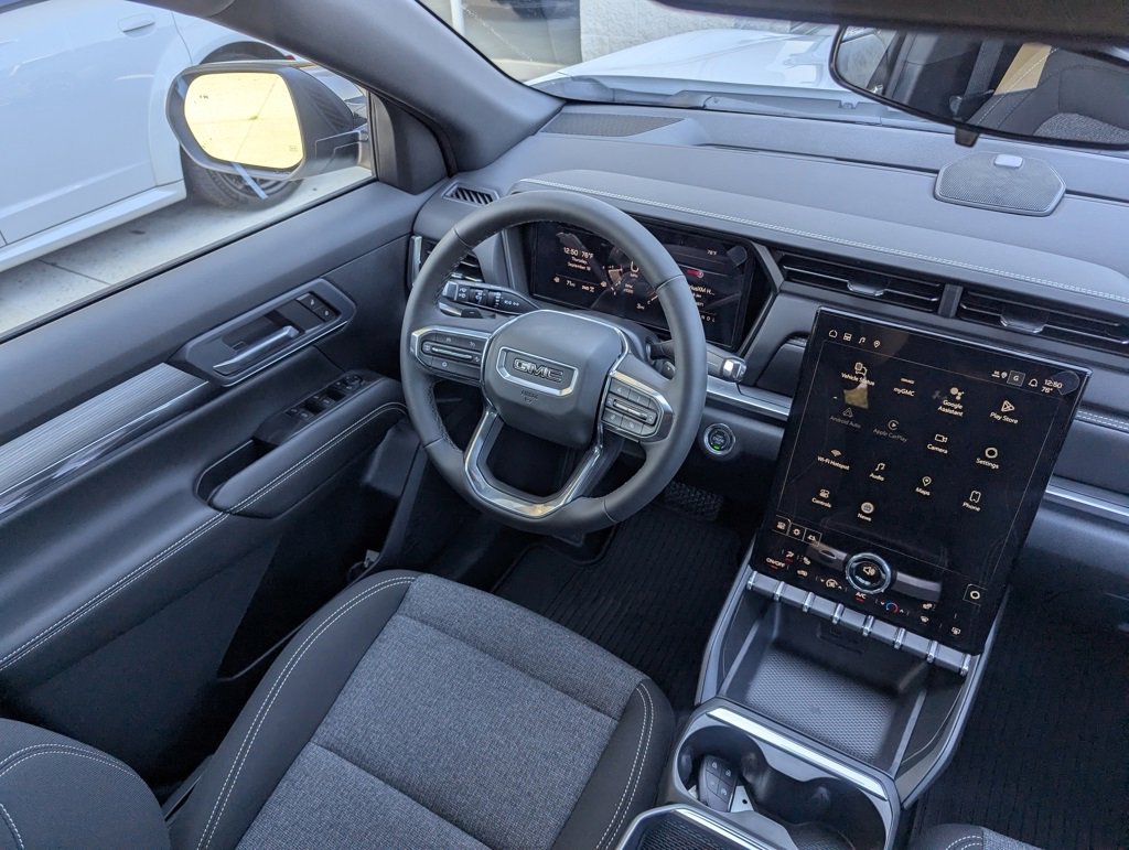 New 2026 GMC Terrain Elevation image 18