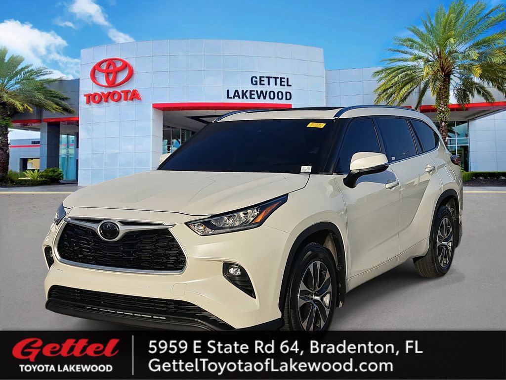Used 2020 Toyota Highlander XLE