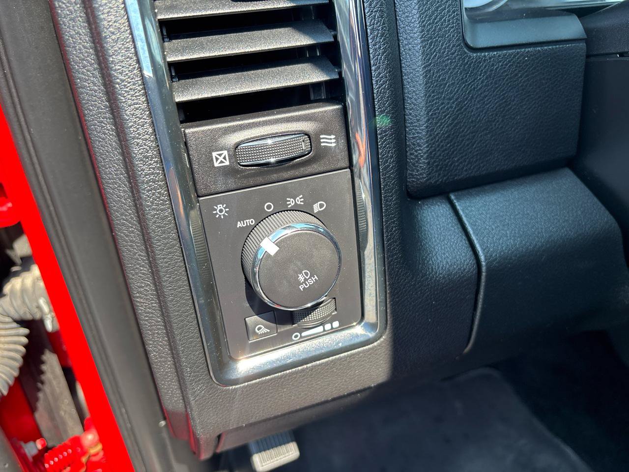 Used 2016 RAM 1500 Sport AWD/4WD image 15