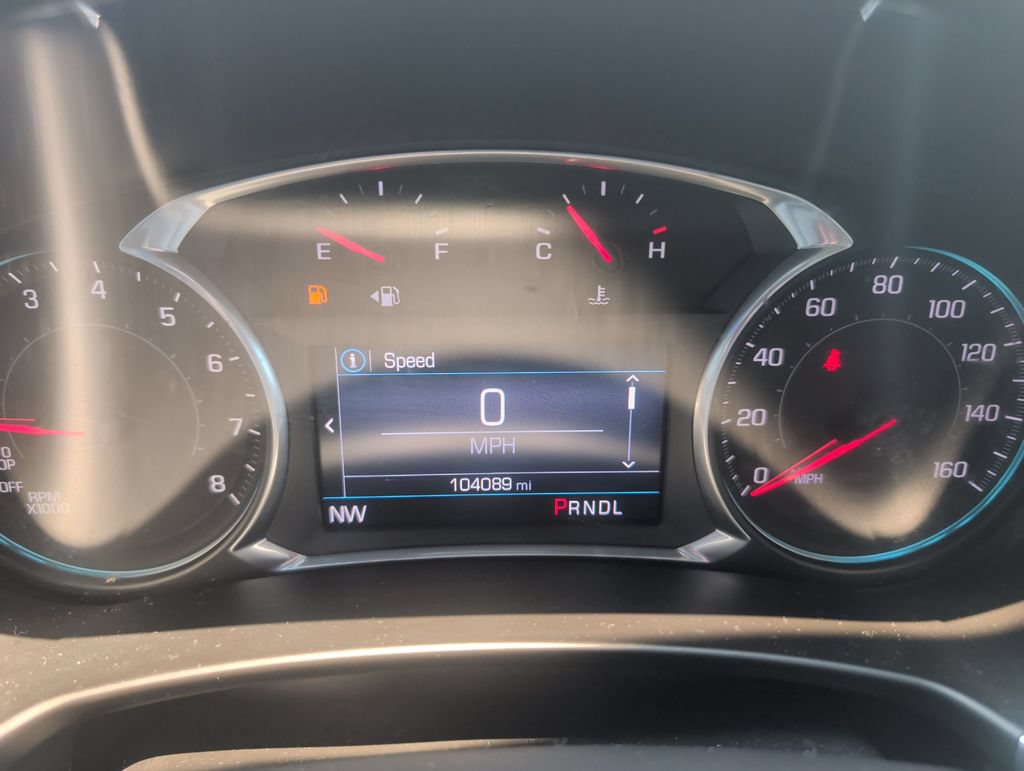 Used 2021 Chevrolet Equinox LT FWD image 12