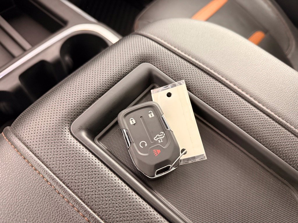 Used 2019 GMC Sierra 1500 AT4 w/ AT4 Premium Package AWD/4WD image 32