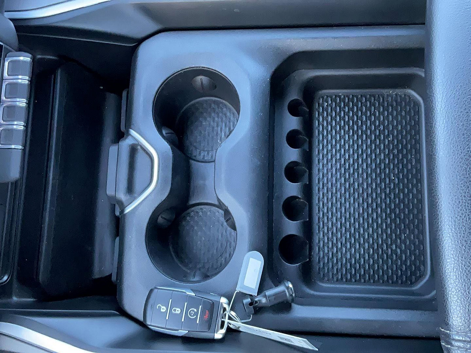 Used 2022 RAM 1500 Big Horn AWD/4WD image 21