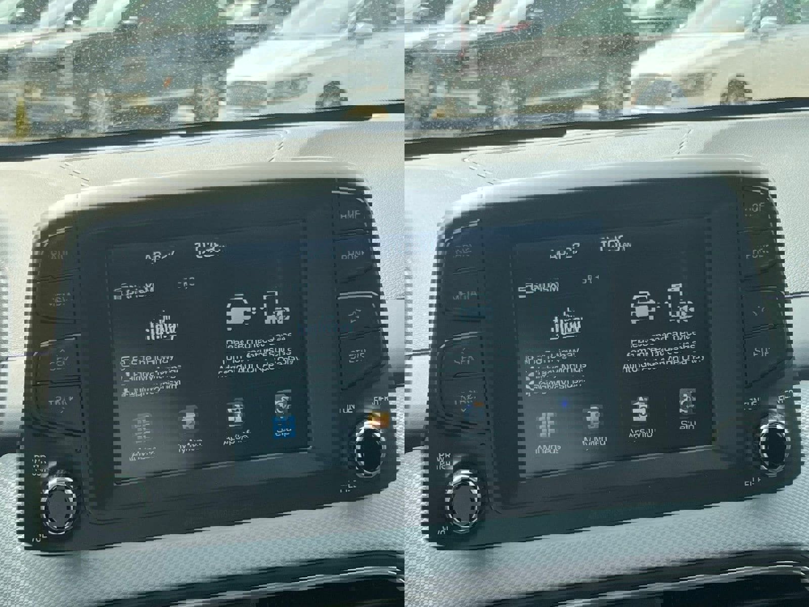 Used 2018 Hyundai Kona SEL w/ SEL Tech Package 02 FWD image 30