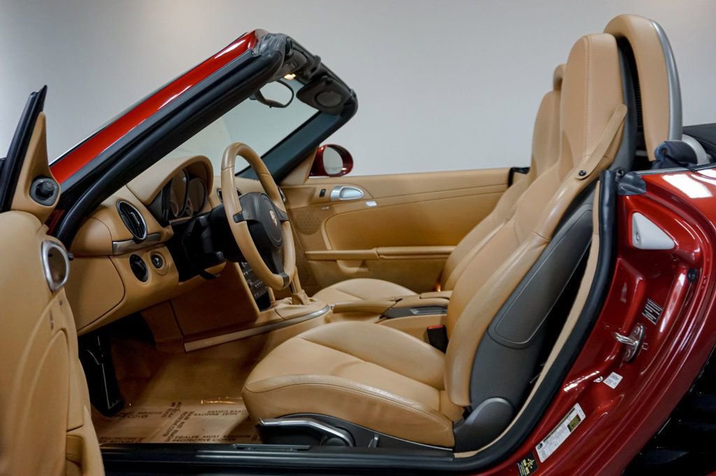Used 2012 Porsche Boxster S image 11