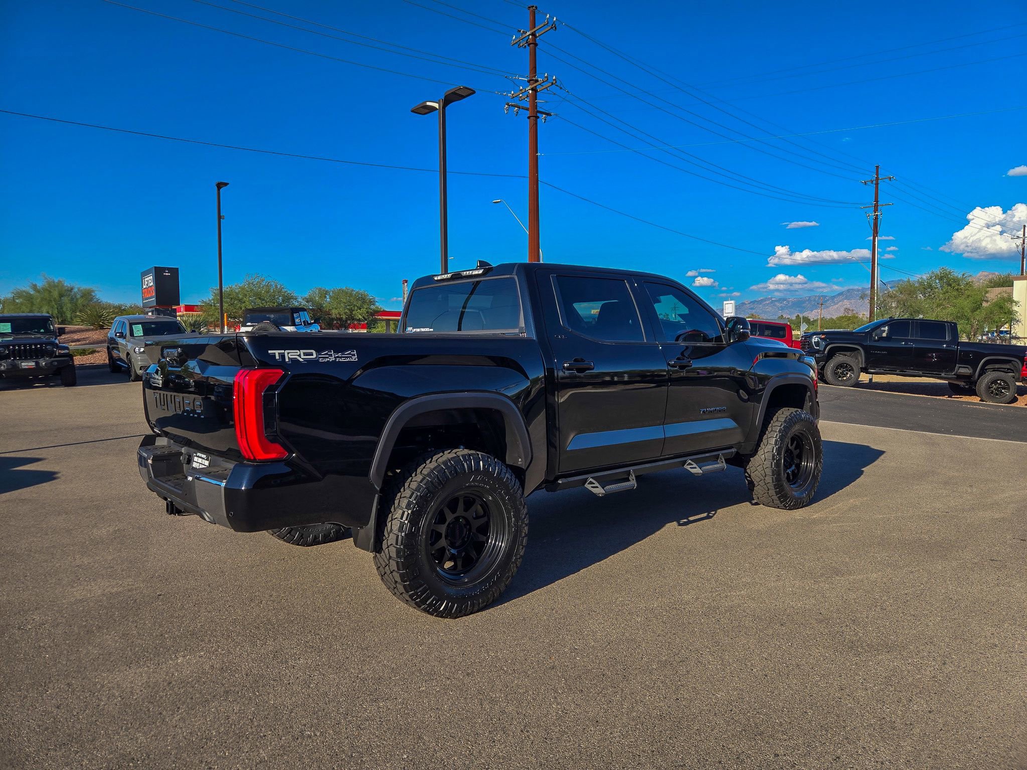 Used 2025 Toyota Tundra SR5 image 10
