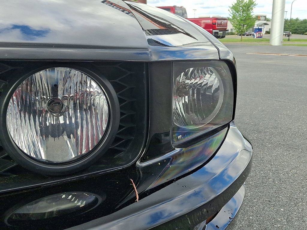 Used 2007 Ford Mustang GT Premium RWD image 9